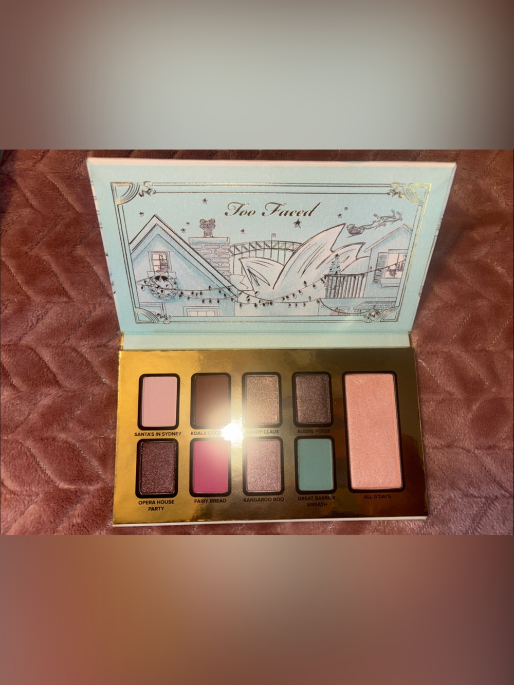 Too Faced ~ Christmas in Sydney Eyeshadow Palette - Picture 3 of 5